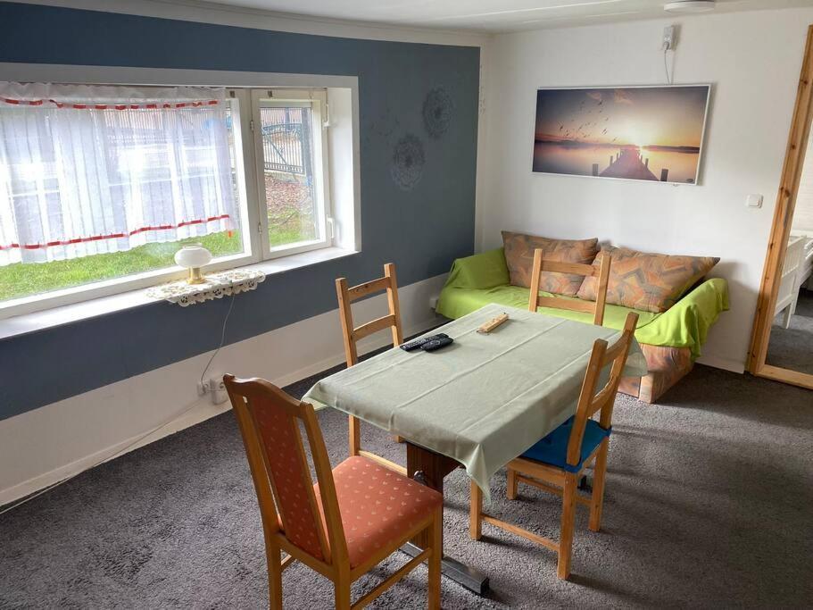 Bungalow Im Gruenen Werneuchen Buitenkant foto