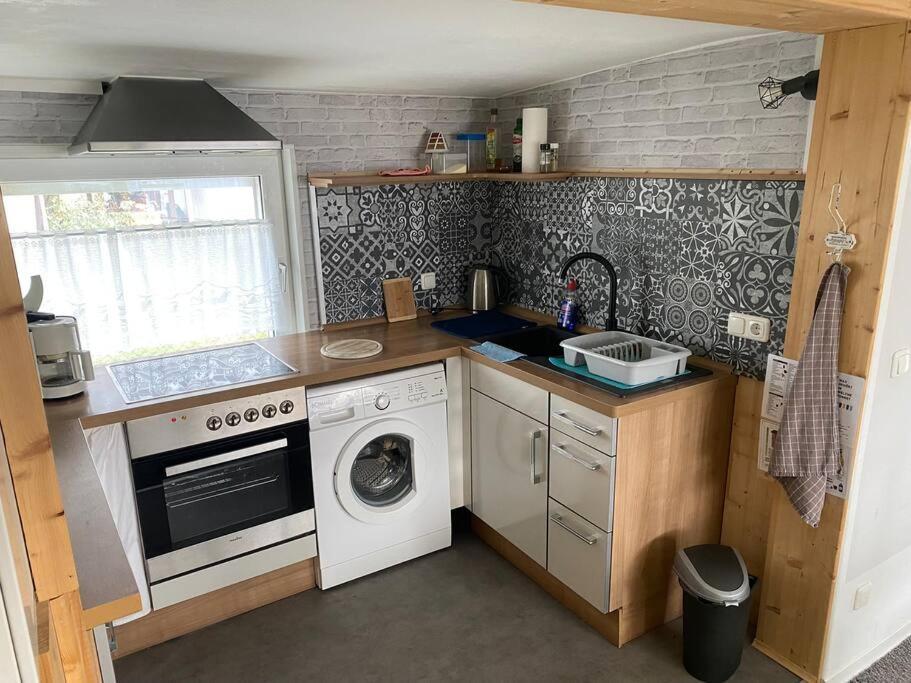 Bungalow Im Gruenen Werneuchen Buitenkant foto