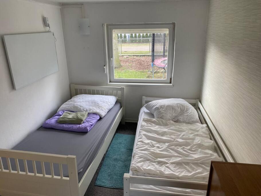 Bungalow Im Gruenen Werneuchen Buitenkant foto